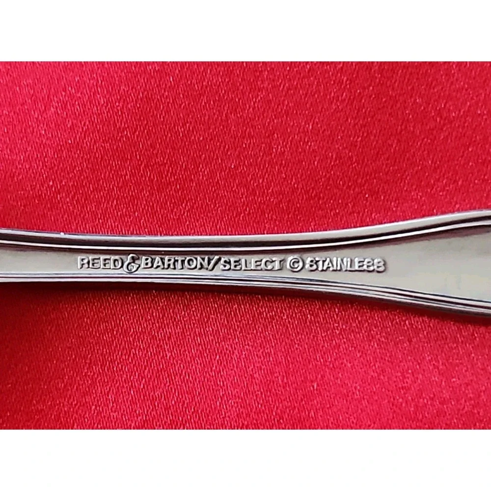 Reed & Barton Regents Park Stainless Oval Soup Spoons Lot of 5 Silver Flatware